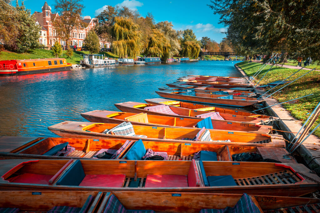 Fall color of River Cam in Cambridge, England.